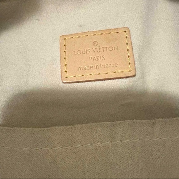 Sold - Picture 6 of 7